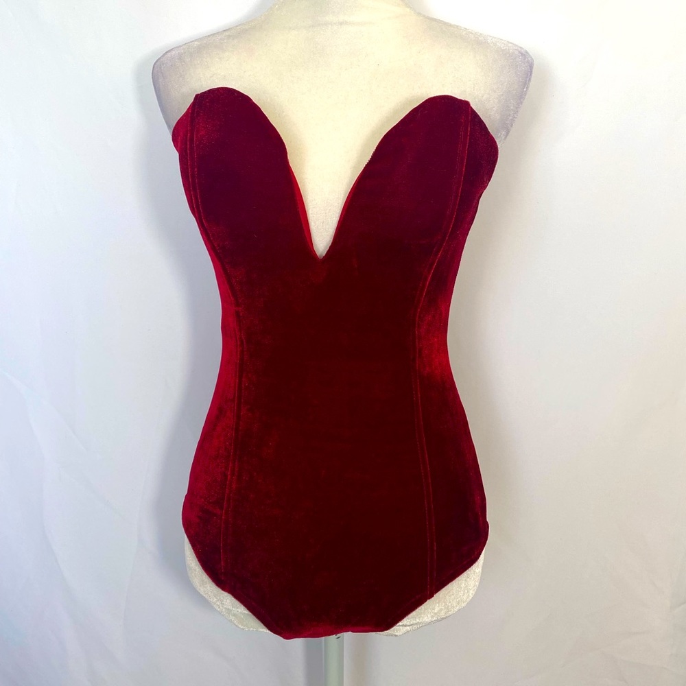 Women Burgundy Bandeau Back Lace Up Velvet Bodysuit